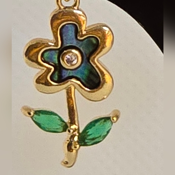 Abalone flower earrings - Picture 5 of 6